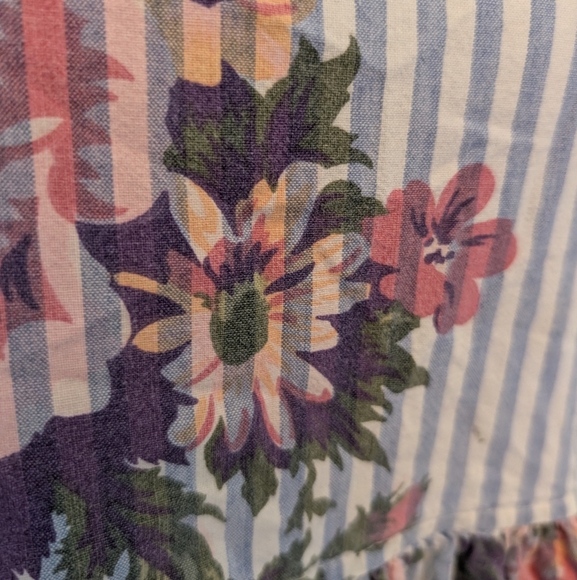 Gorgeous Vintage Button Button Back Floral Willowbend Dress - Picture 4 of 9